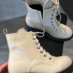 Womens white boots